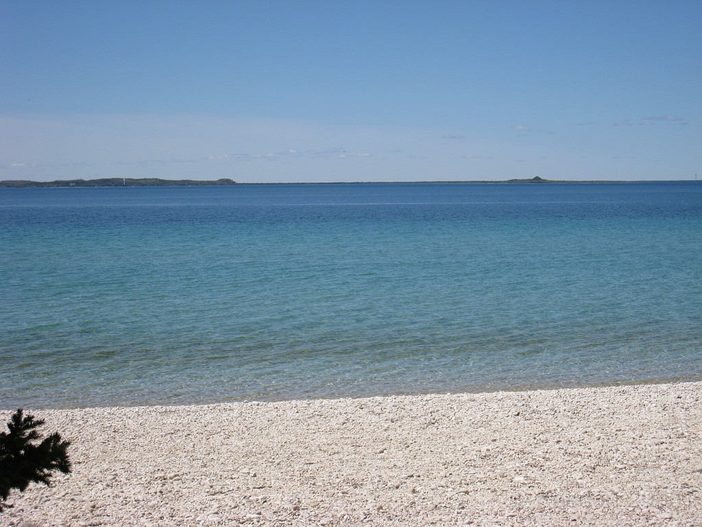 Mackinaw Island Area May 2008 0604.jpg - May 24 2008 a trip to Mackinac City for a 5 M race and a visit to Mackinac Island. A day to the UP, Paradise, Whitefish Point and Tahquamen Falls. This was followed by trips to Petoskey and Charlevoix.
